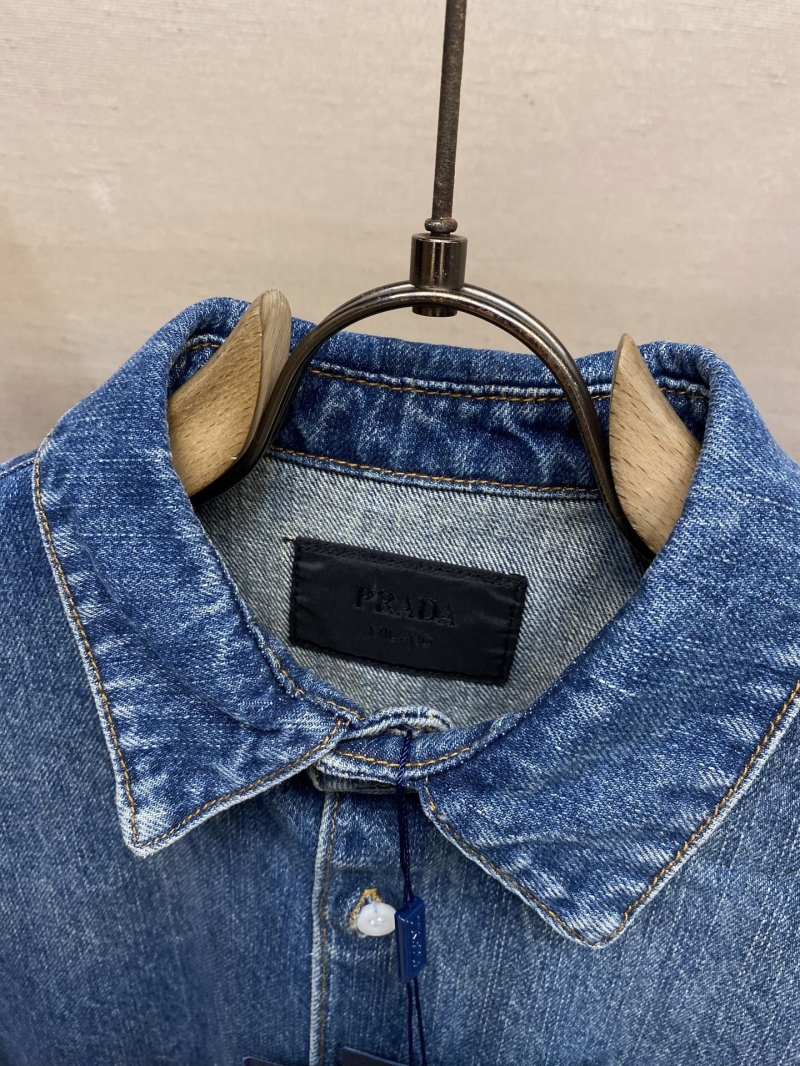 Pra*a jeans